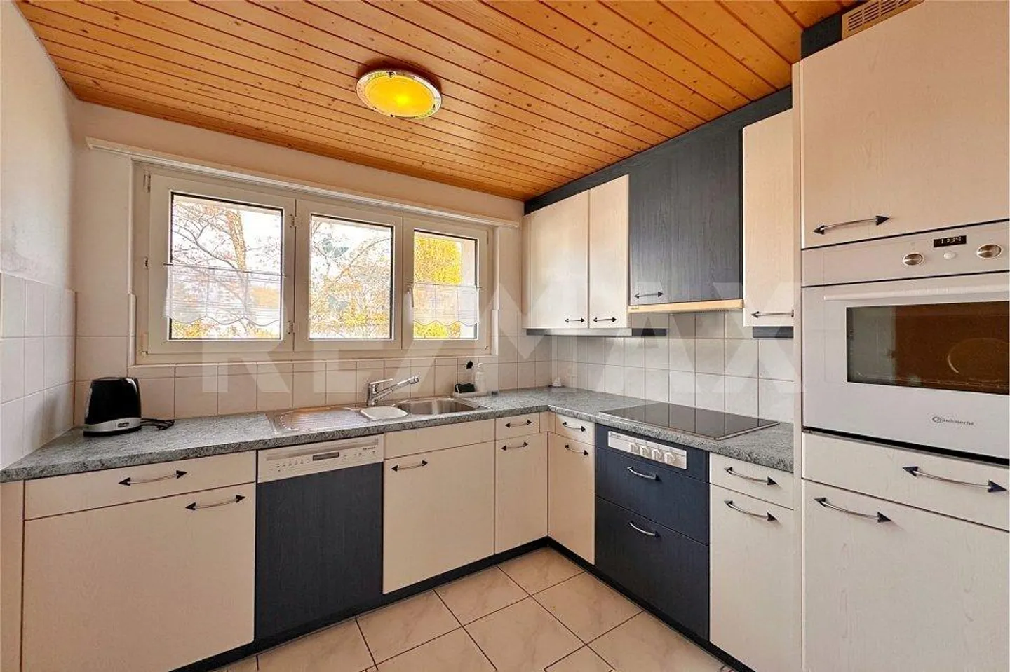 Maison 9 pièces - Photo 8 sur 13