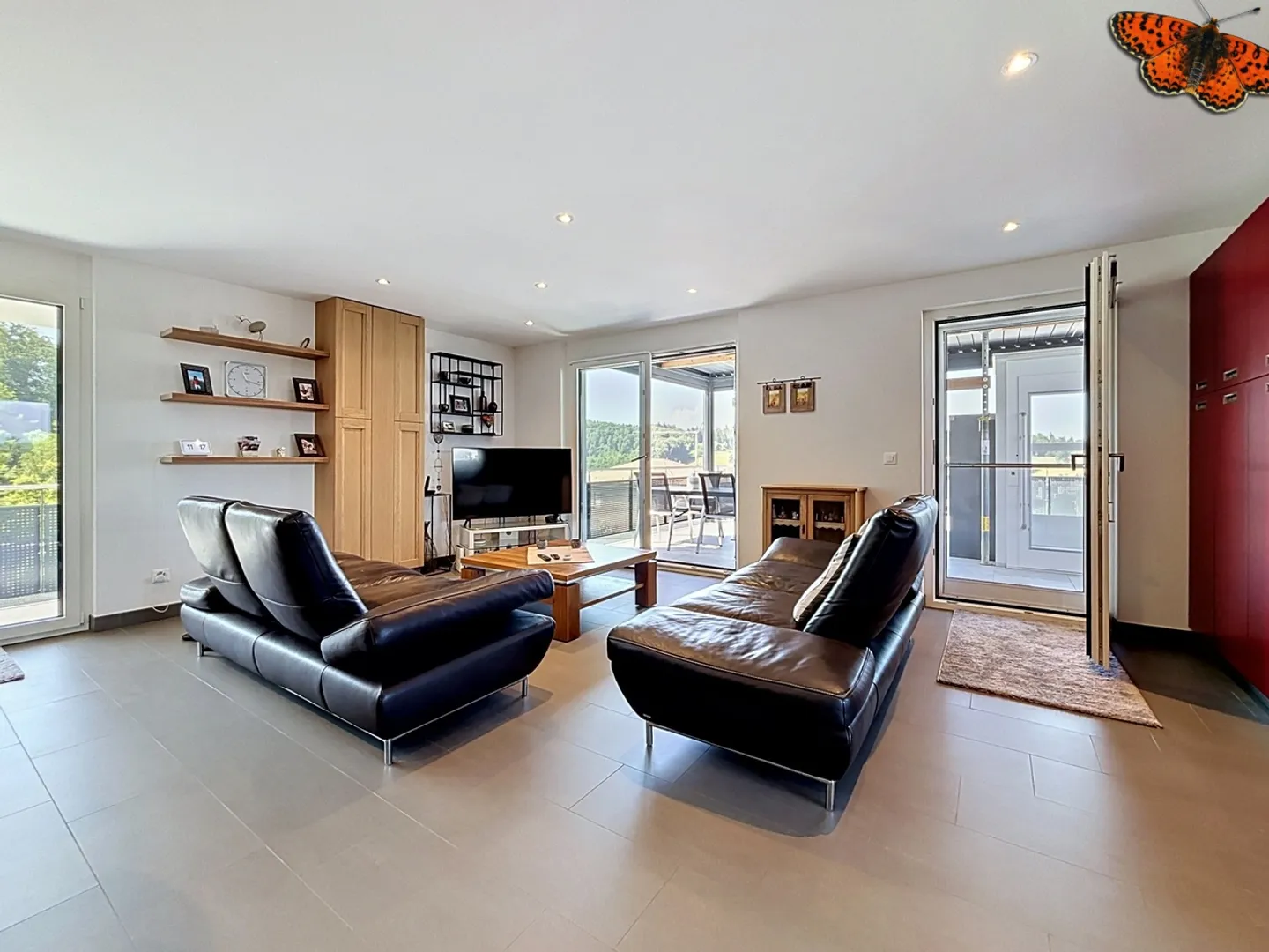Villa spacieuse avec deux appartements - Photo 7 sur 13