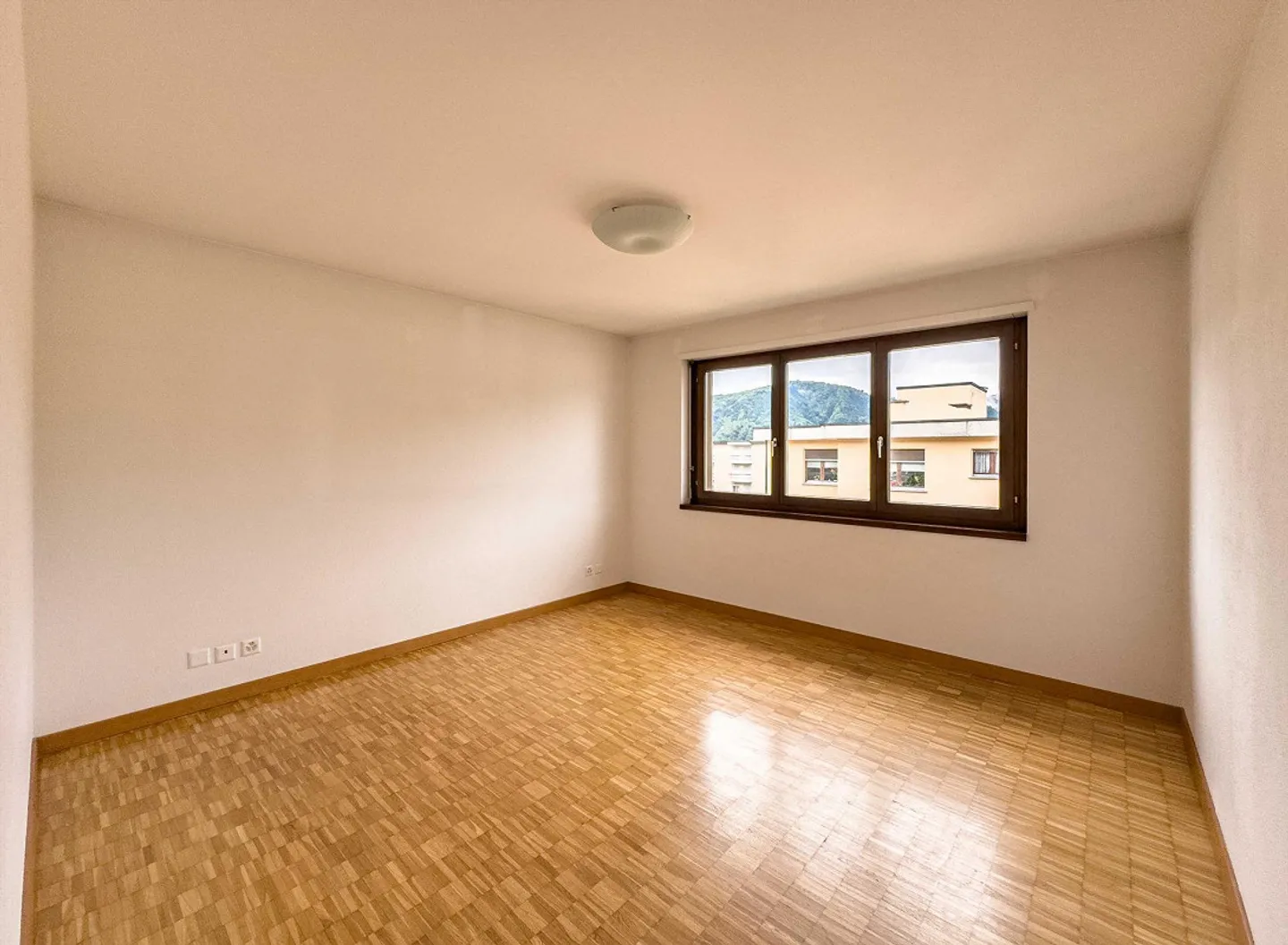 4.5 locali a Caslano anche come residenza secondaria - Foto 7 di 12