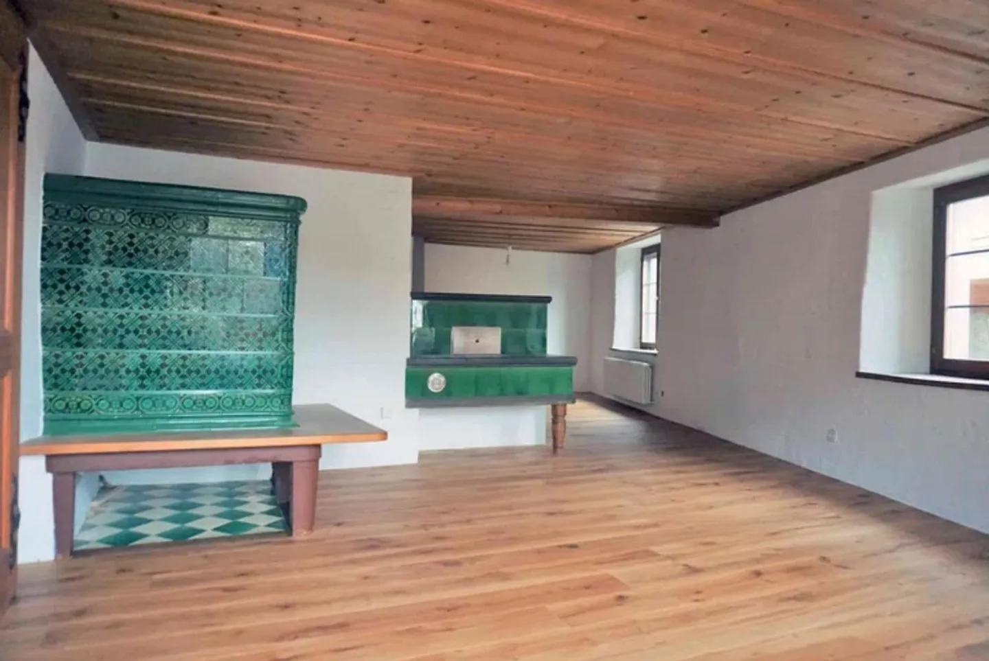 First occupancy: Newly renovated, listed farmhouse with private courtyard and garden - Photo 3 of 7