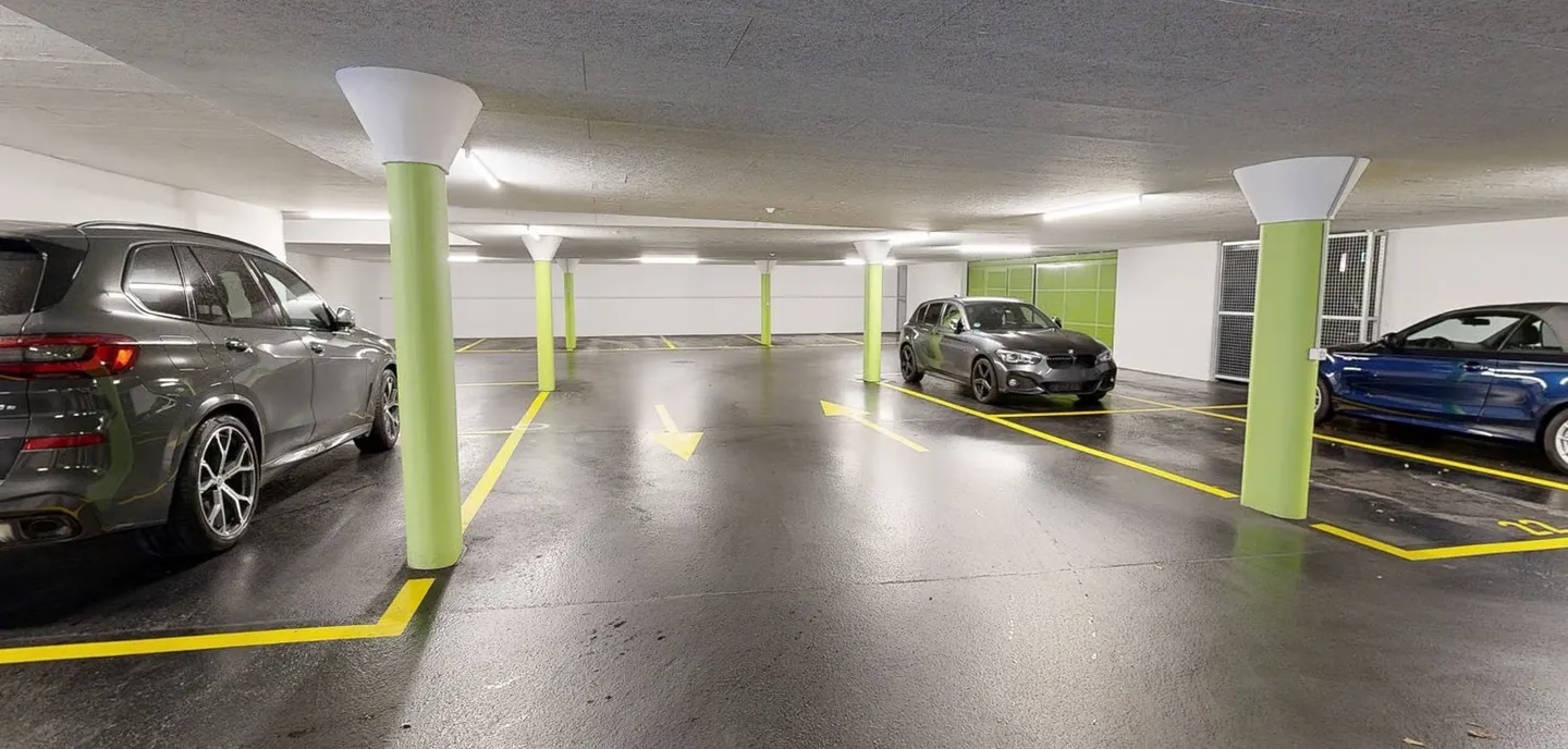 Geräumiger Einstellplatz zu vermieten - Foto 1 von 4