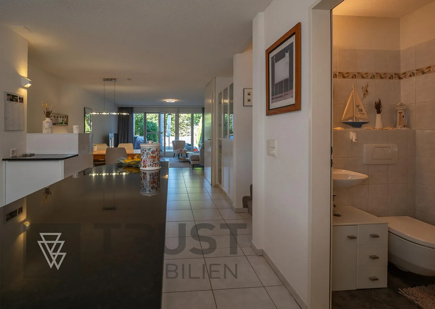 Familienfreundlich wohnen mit Garten und Dachterrasse - Photo 4 sur 10
