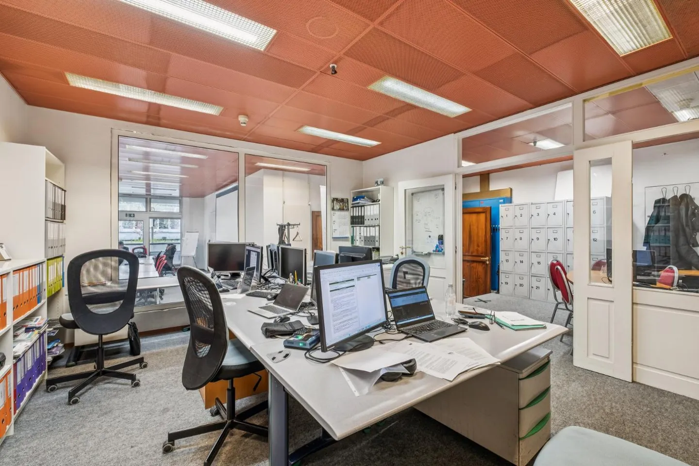 Functional and strategically located offices in the heart of Geneva - Photo 7 of 13
