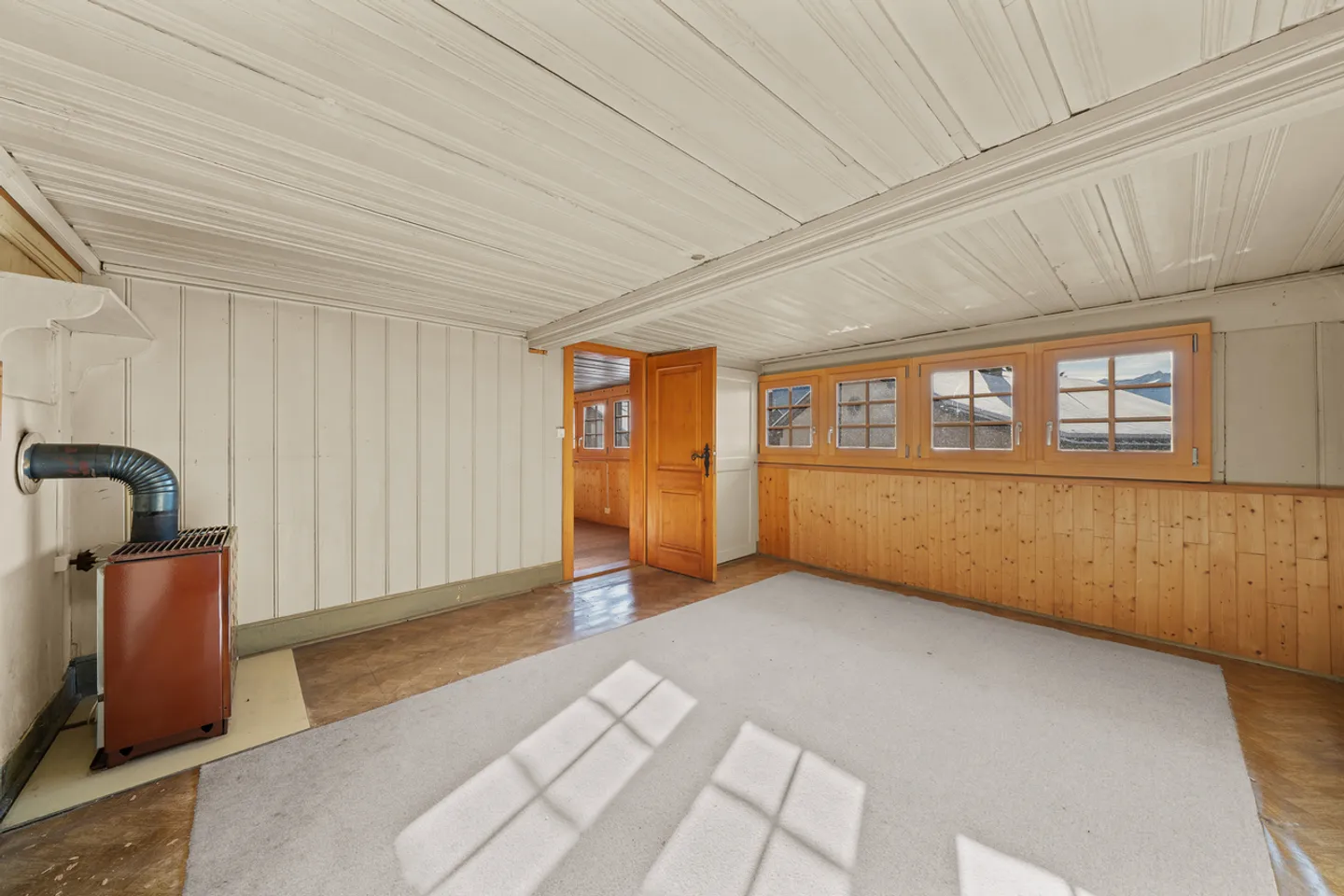 Charming Alpine Chalet in Leysin - Photo 12 of 23