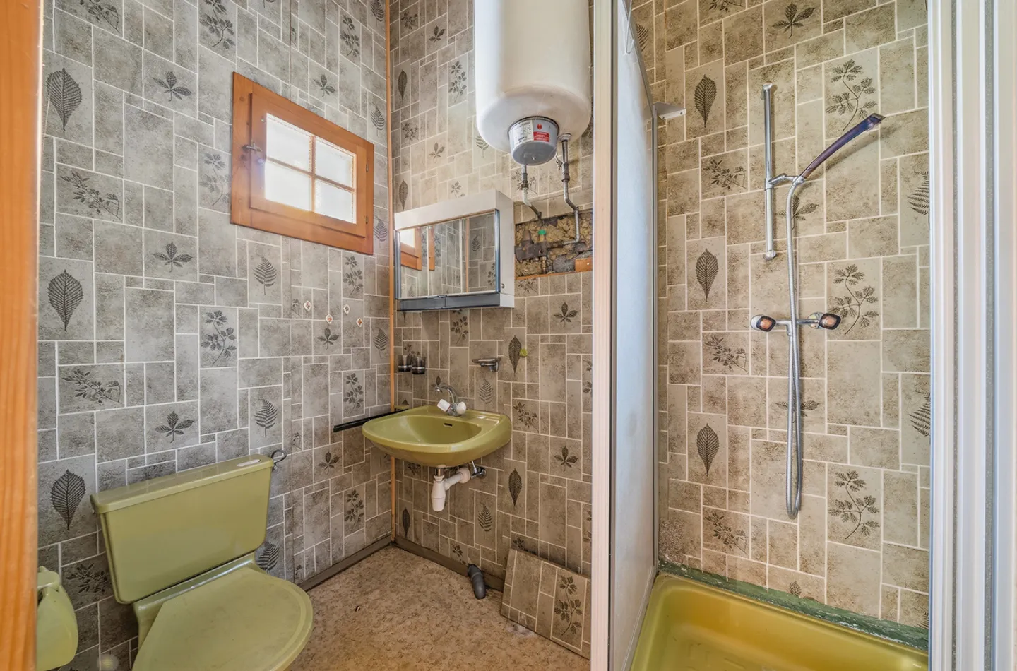 Charming Alpine Chalet in Leysin - Photo 20 of 23