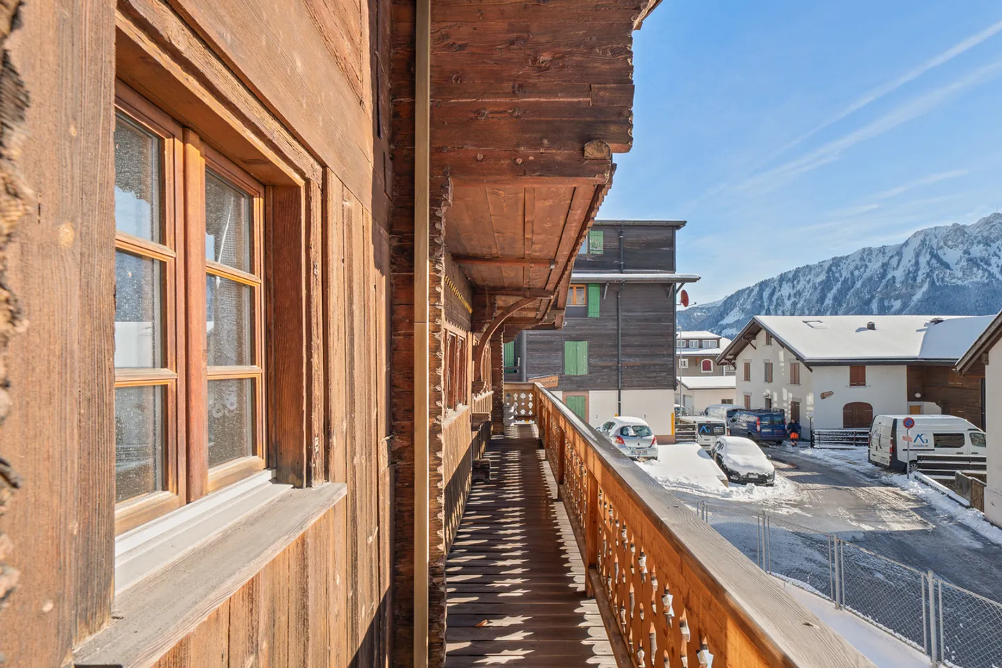 Charming Alpine Chalet in Leysin - Photo 21 of 23