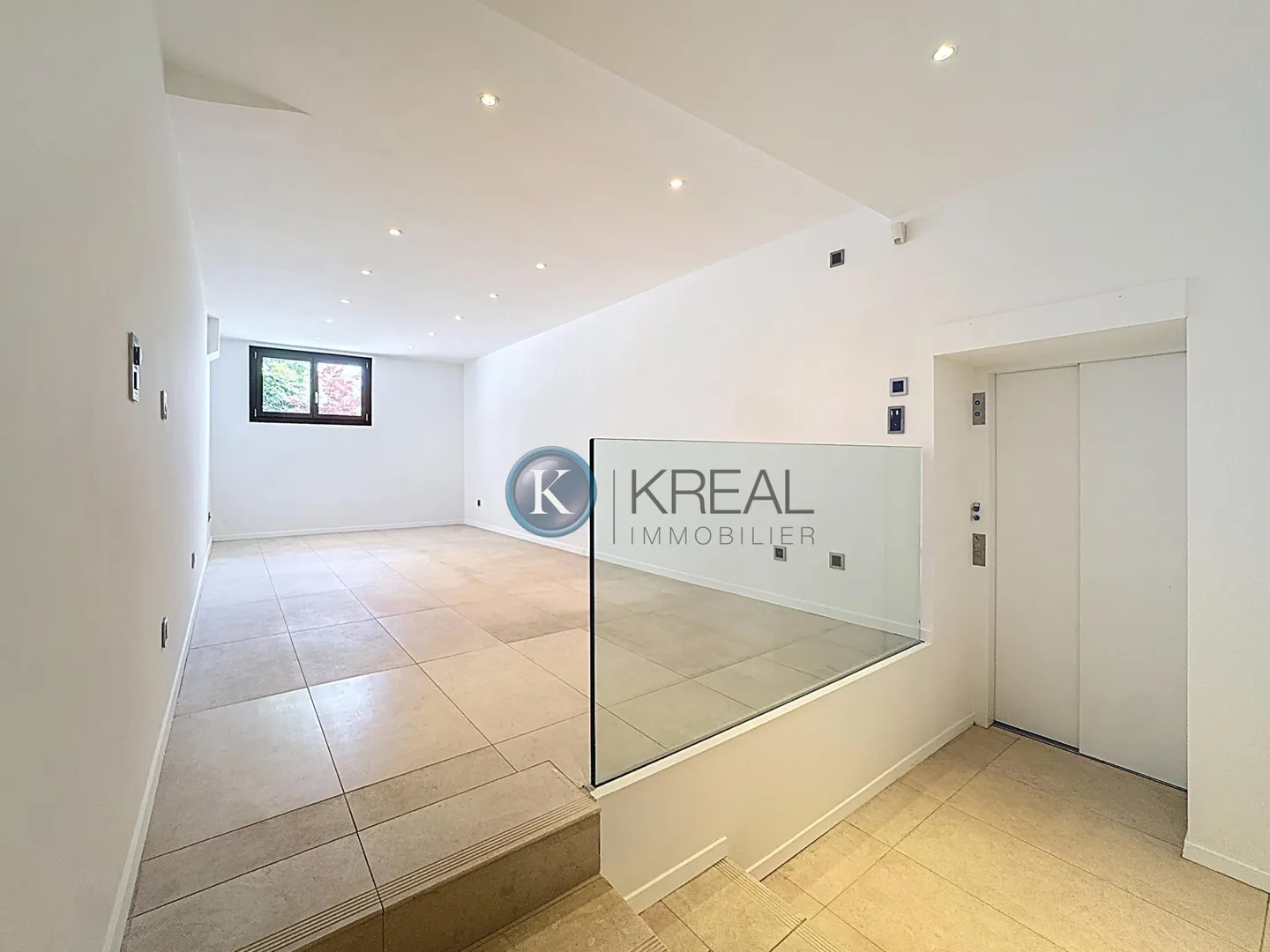 Außergewöhnliches Eigentum? Panoramablick und hochwertige Dienstleistungen - Foto 14 von 16