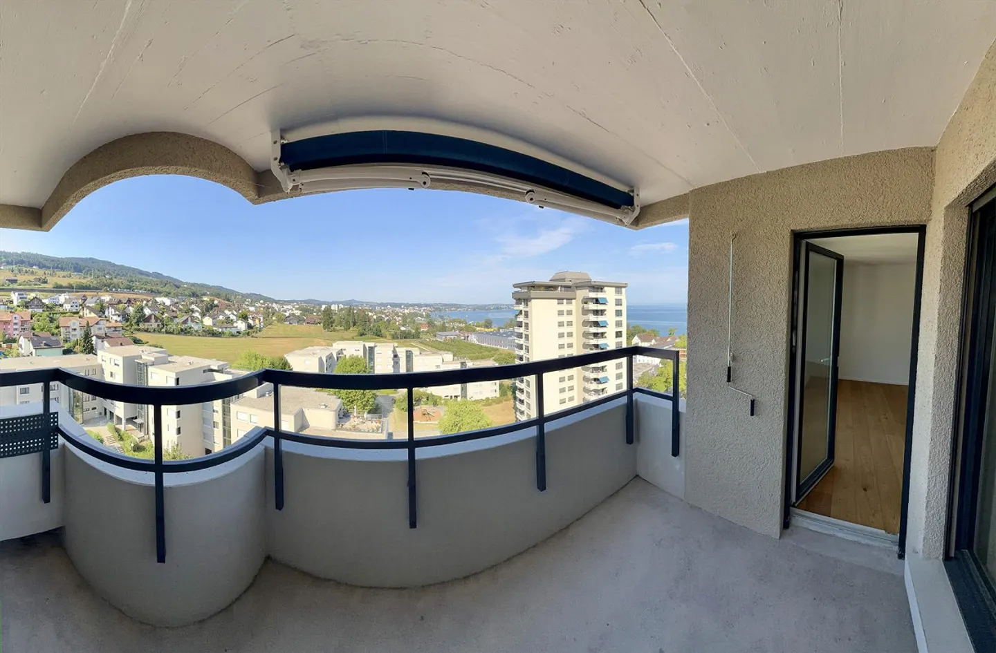 Moderne Wohnung mit Seeblick - Foto 11 von 13