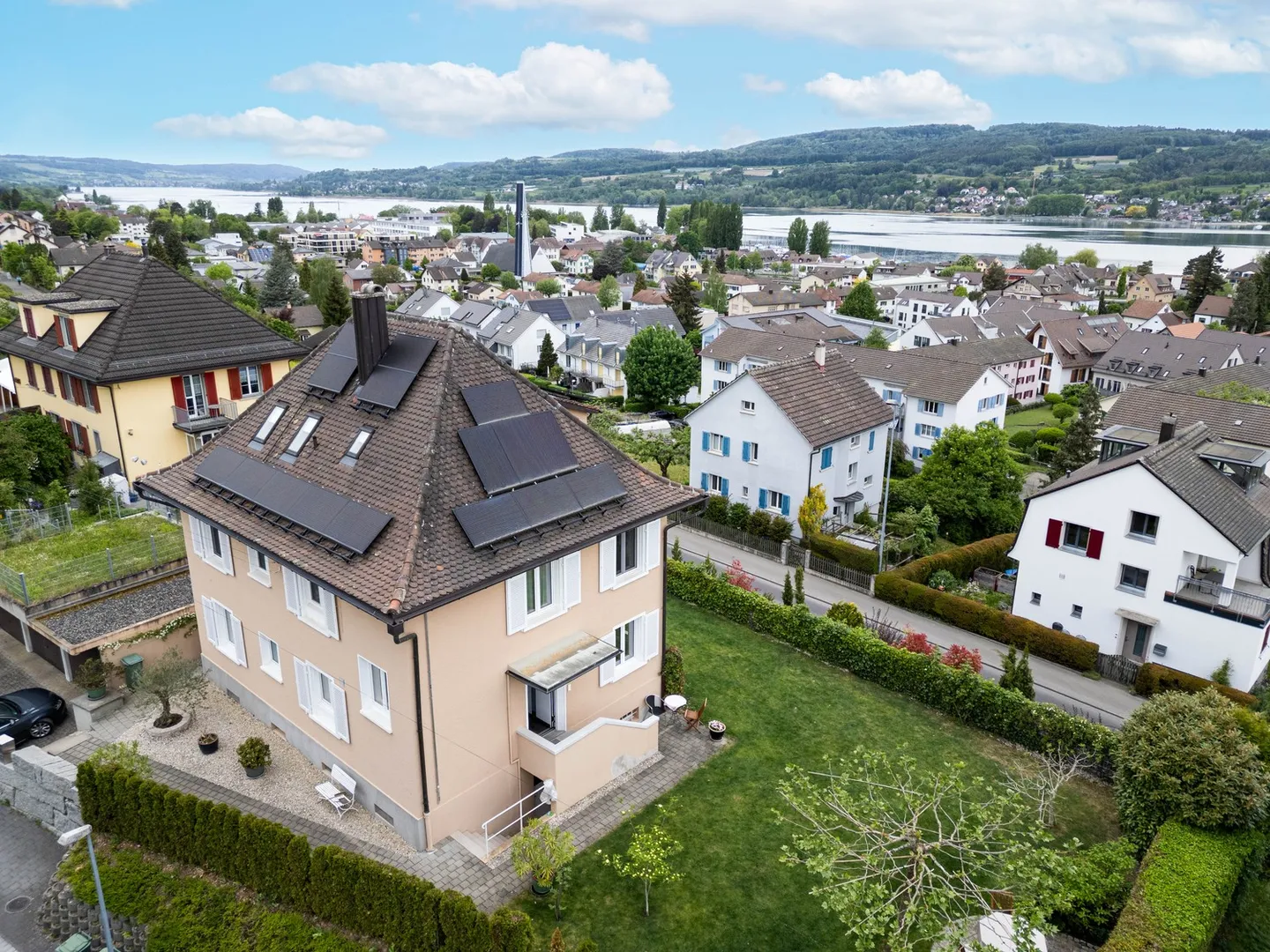 Luminoso appartamento di 3,5 locali con vista lago - Foto 7 di 9