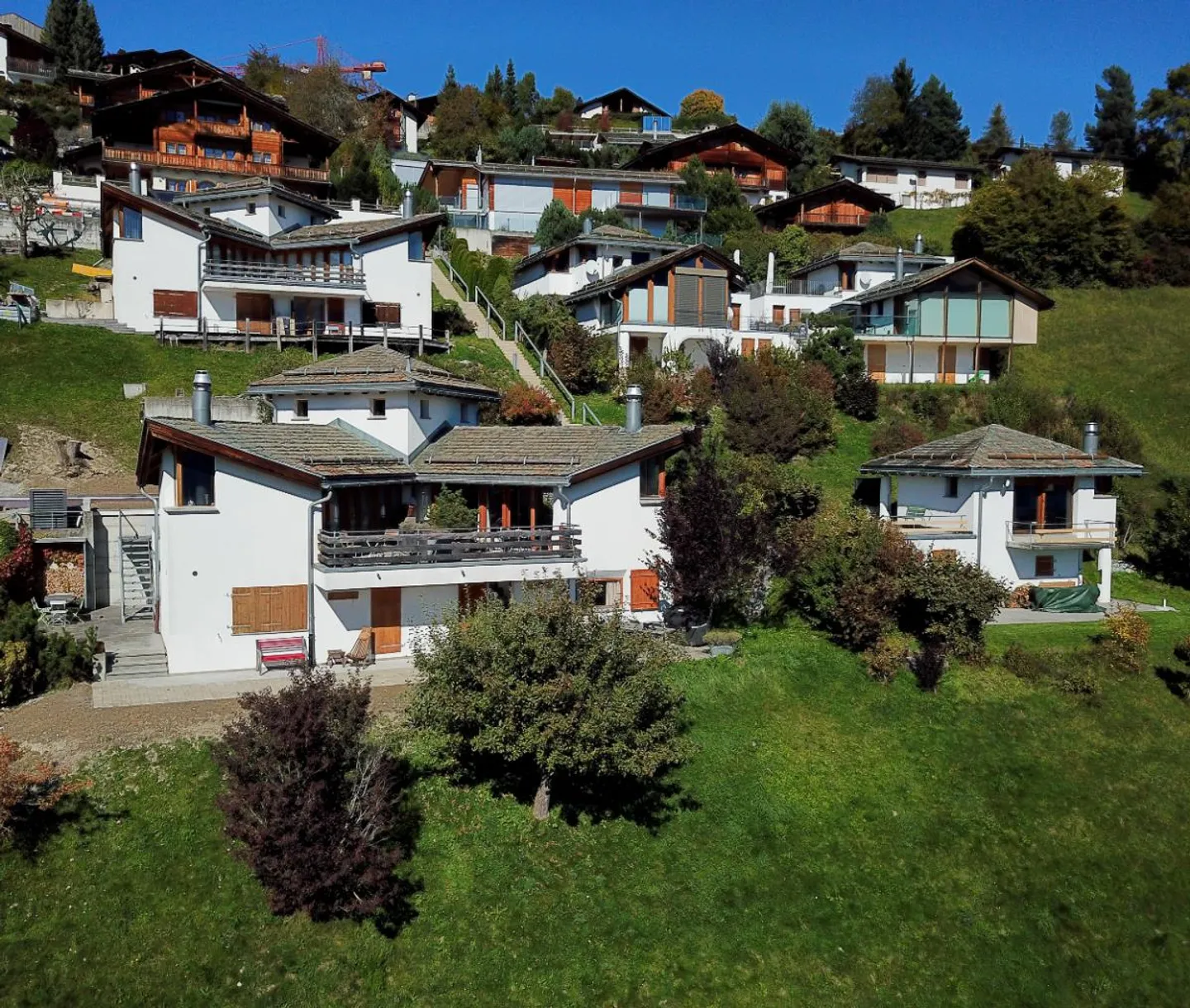 «Charmantes 4.5-Zimmer-Doppeleinfamilienhaus mit Bergpanorama in Falera» - Foto 1 von 10