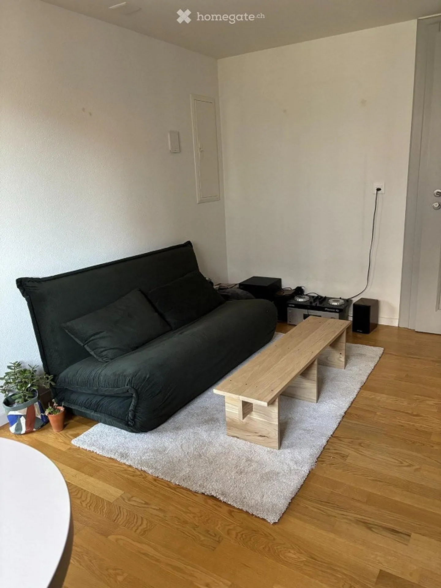 Studio rénové en centre-ville - Photo 3 sur 5