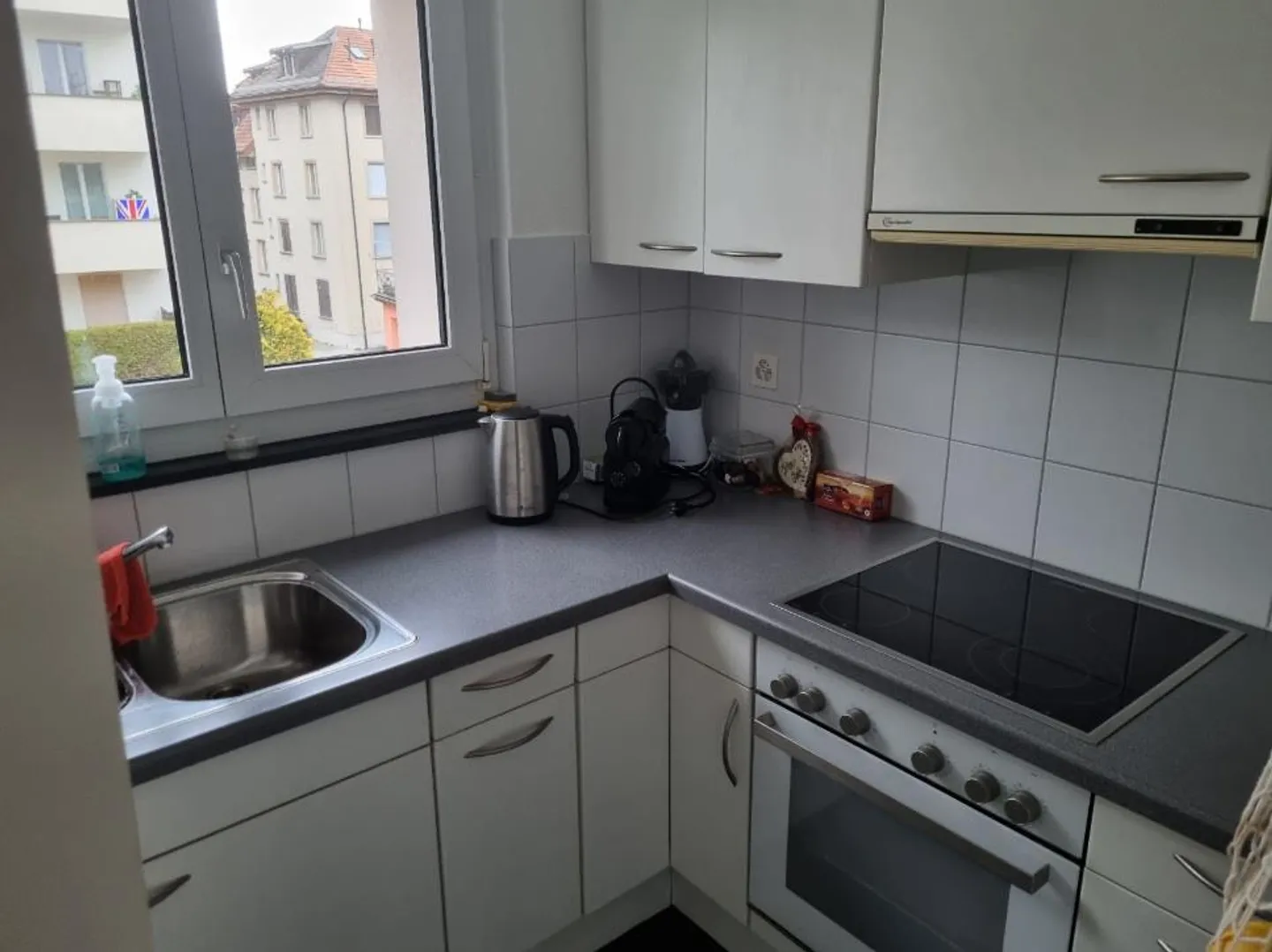 Appartement ensoleillé et calme - Photo 5 sur 8