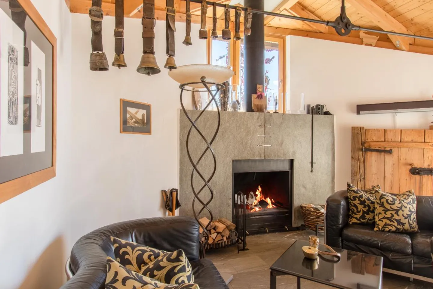 «Charmantes 4.5-Zimmer-Doppeleinfamilienhaus mit Bergpanorama in Falera» - Foto 3 von 10