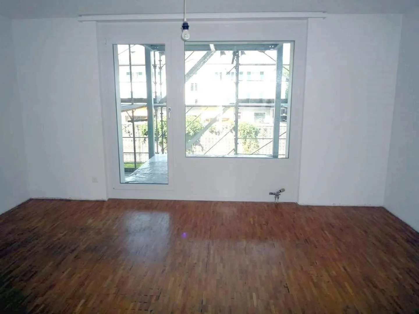 Modern 1-room apartment of 25 m² on the 1st floor with balcony - Photo 5 of 8