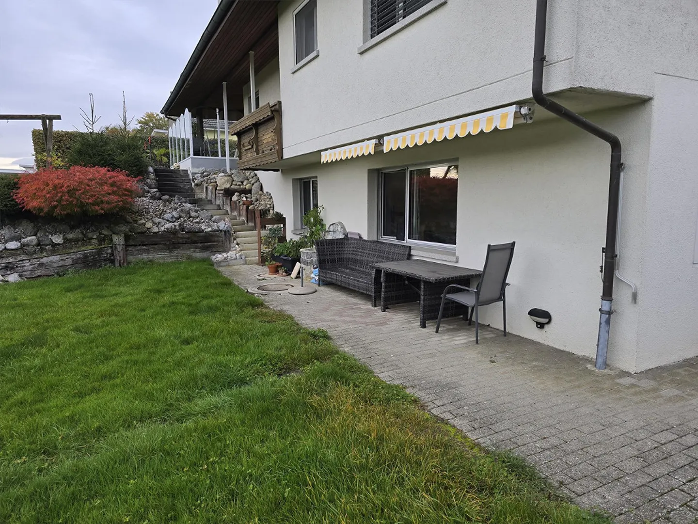 2 ½ Zimmer-Wohnung in Büron zu vermieten mit Gartensitzplatz - Foto 1 von 8