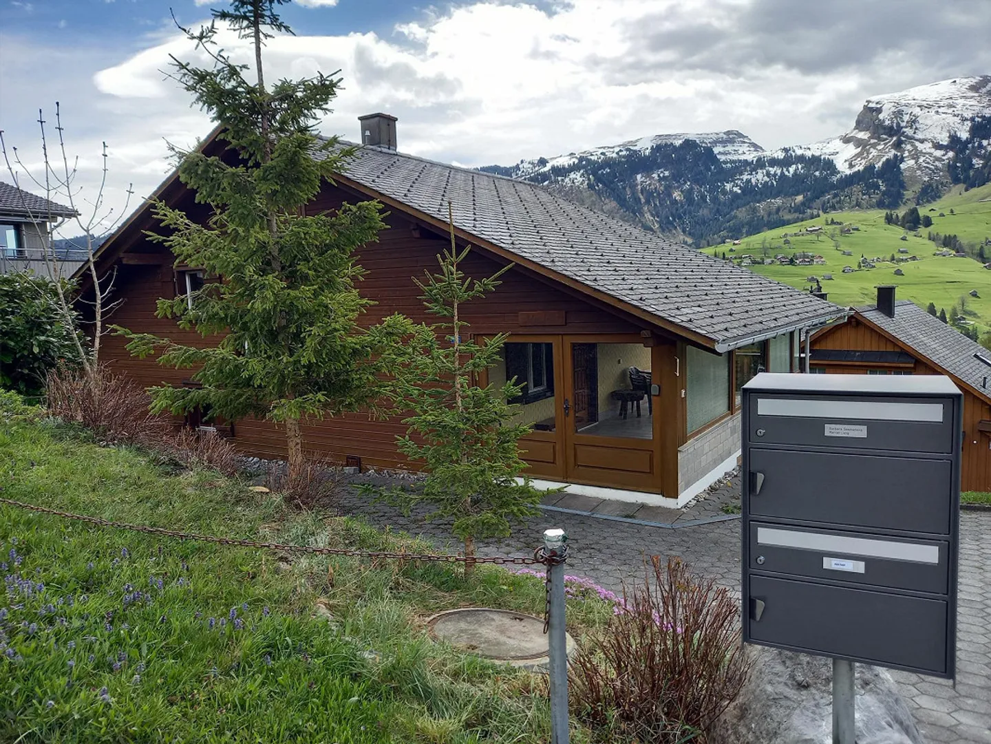 6-room chalet with magnificent view of the Churfirsten - Photo 2 of 8