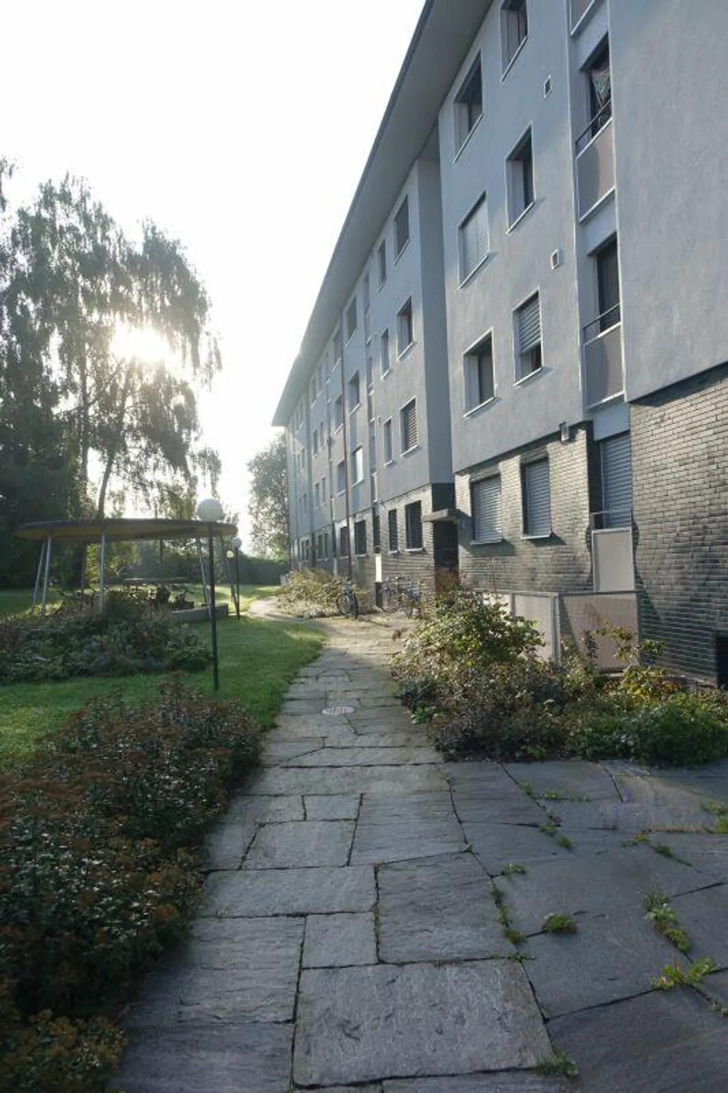 appartement lumineux de 2 pièces avec balcon ensoleillé - Photo 6 sur 7