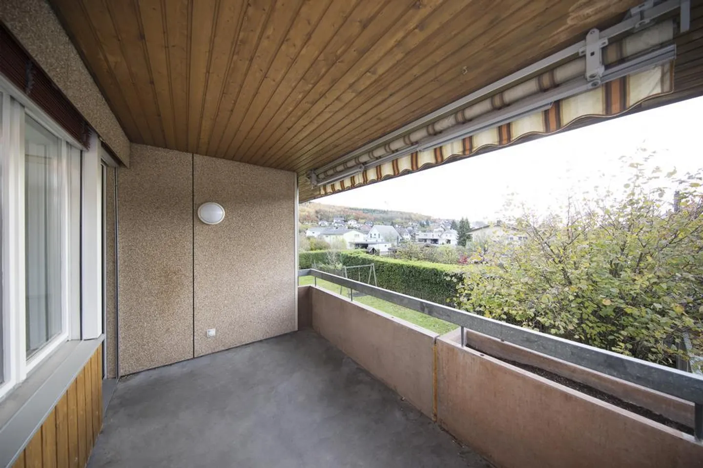 Ici, vous trouverez plus pour moins cher ! - Photo 9 sur 11