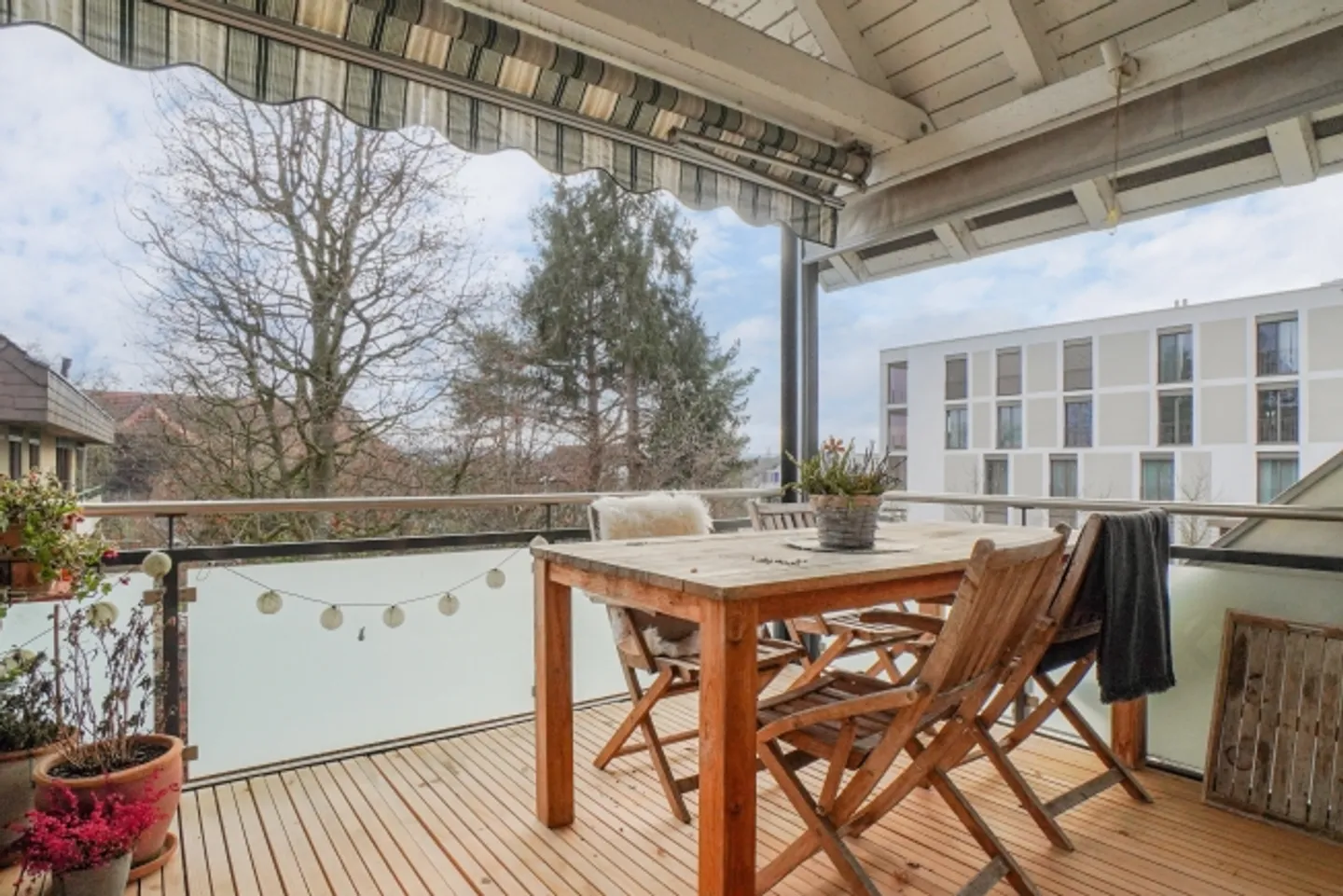 SPAZIO ABITATIVO MODERNO SOTTO IL TETTO CON 2 PIANI E TERRAZZA - Foto 8 di 8