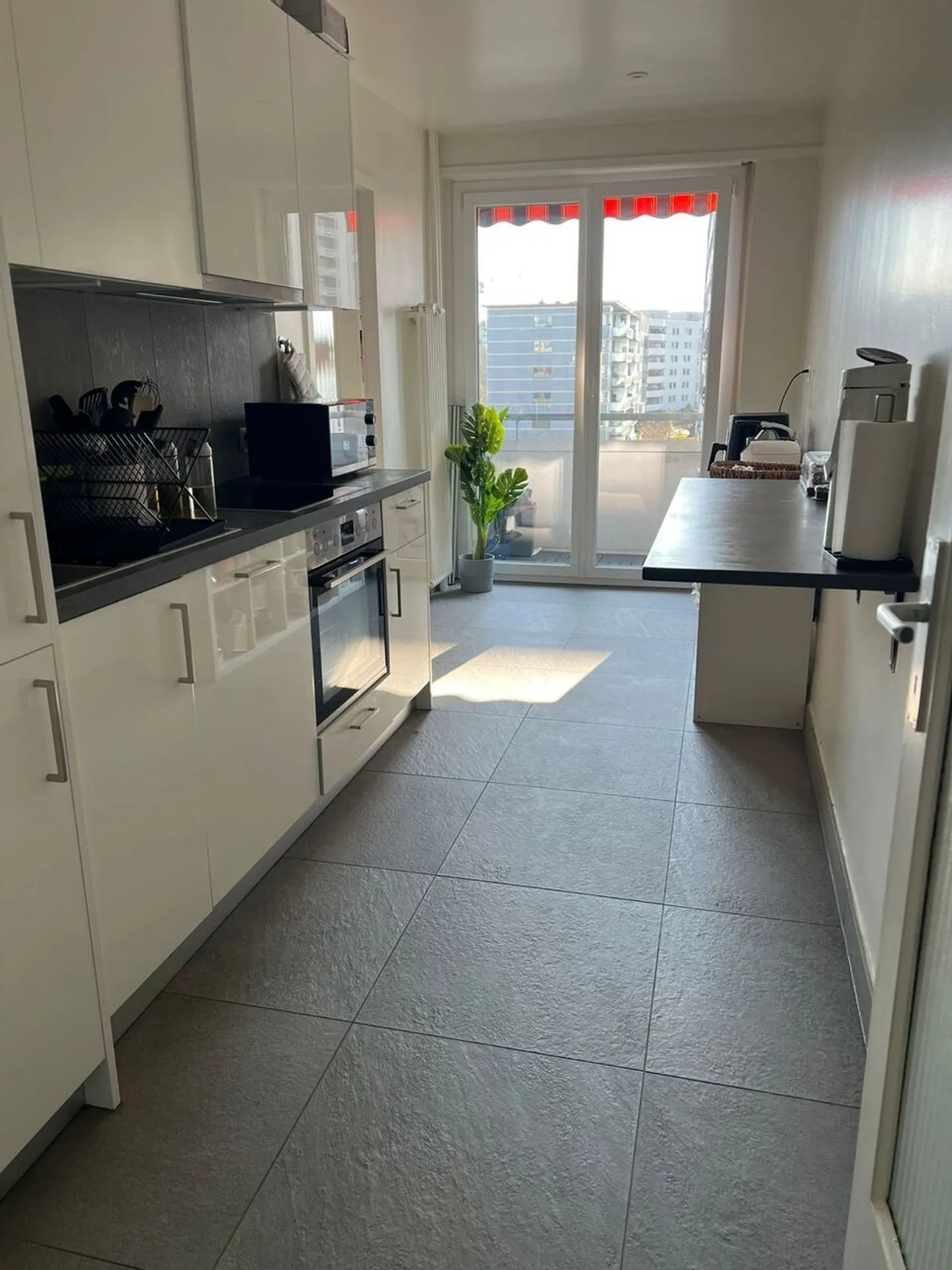 Renoviertes Apartment mit Balkon - Foto 2 von 10
