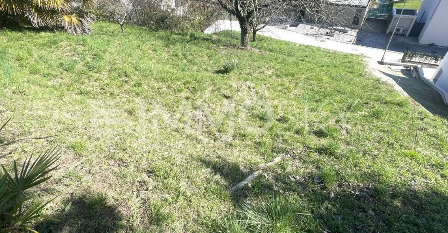 In einem sonnigen und panoramischen Gebiet - Foto 3 von 4