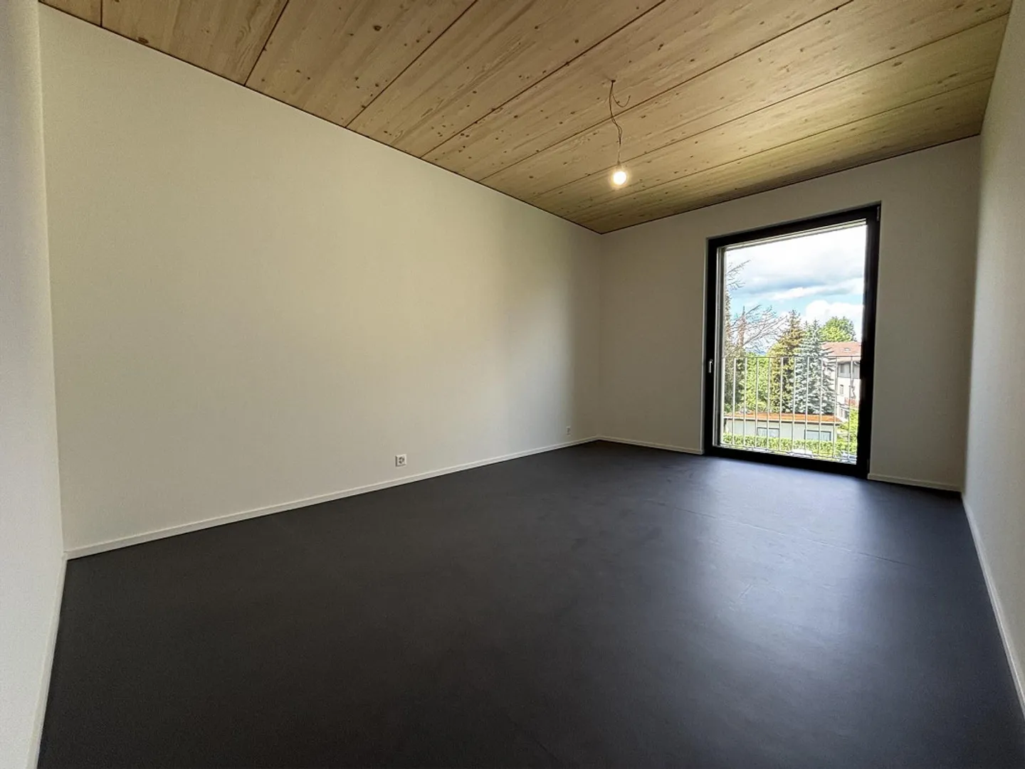 Nuovo appartamento di 4,5 stanze - Foto 9 di 11