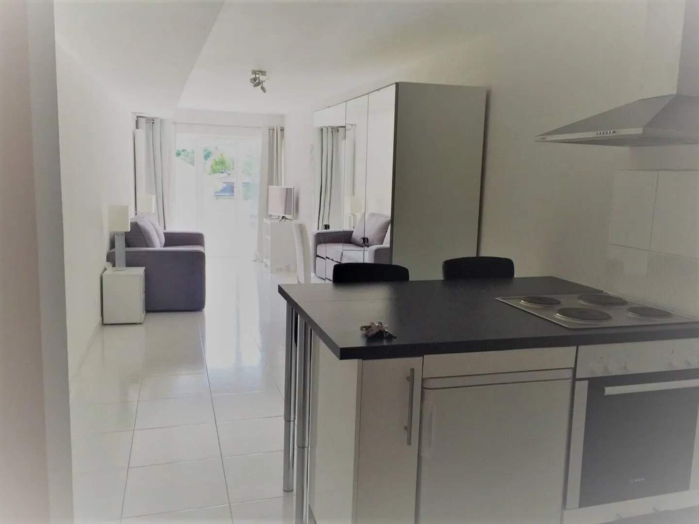 Industry - Photo 4 of 7