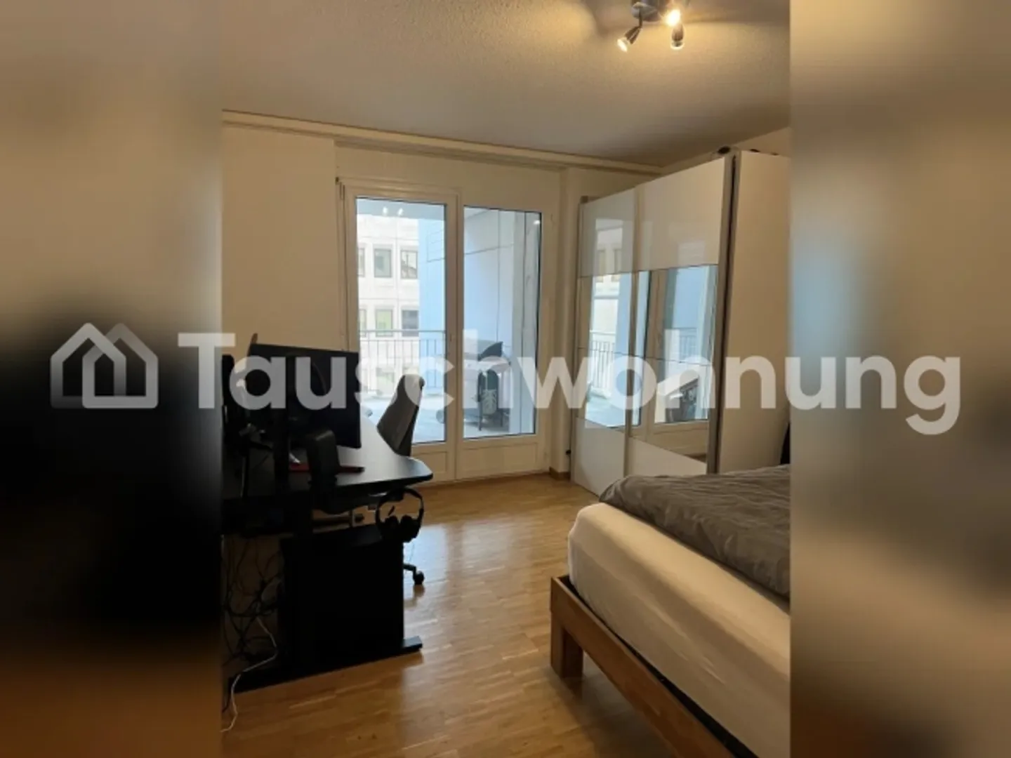 Apartment for rent - Photo 2 of 5