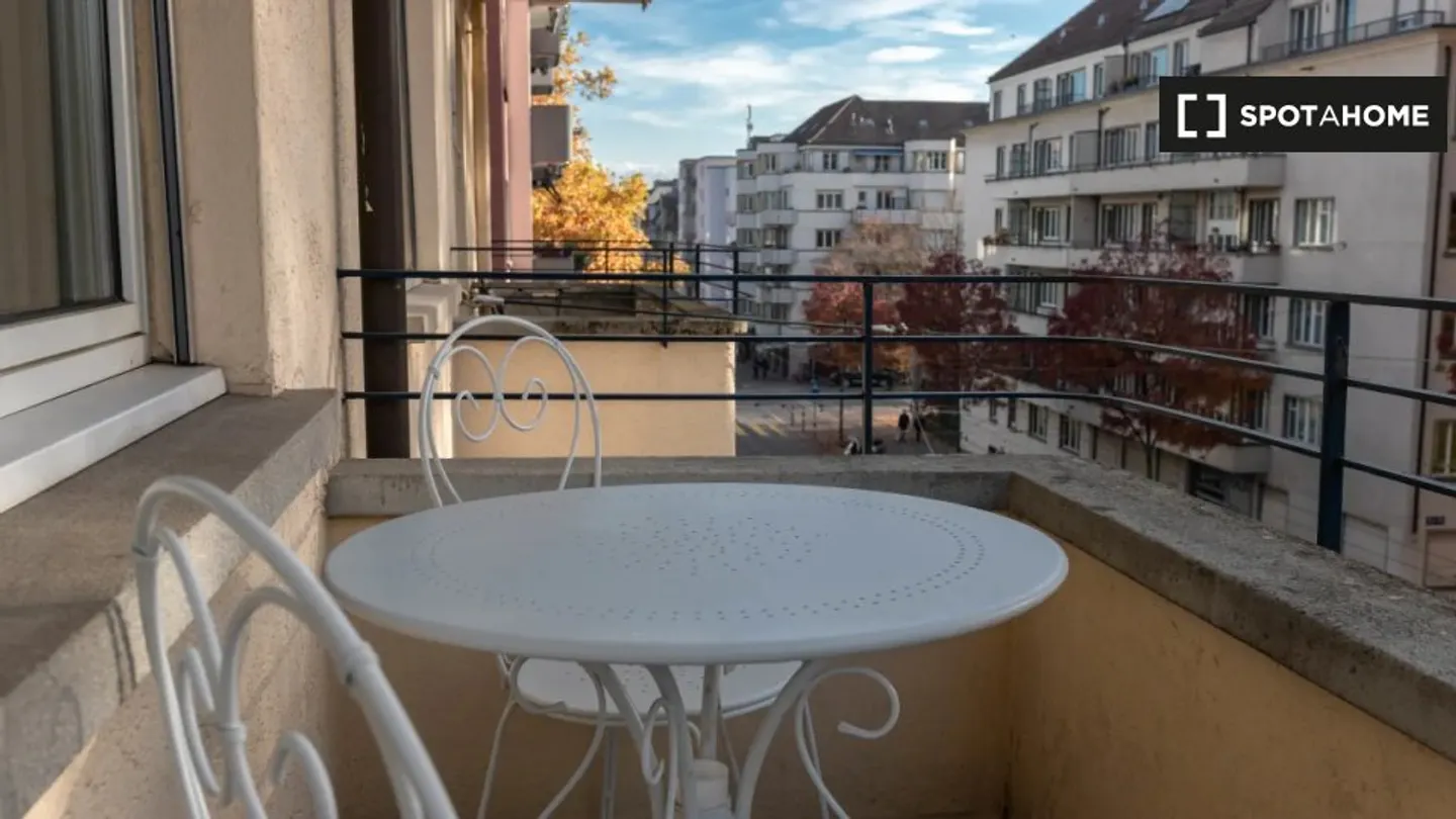 Entdecke, besichtige und miete dein neues Zuhause online mit vollem Vertrauen. - Foto 4 von 8