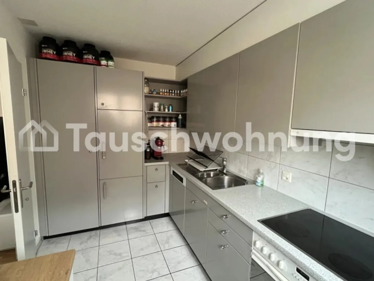 Apartment for rent - Photo 3 of 5