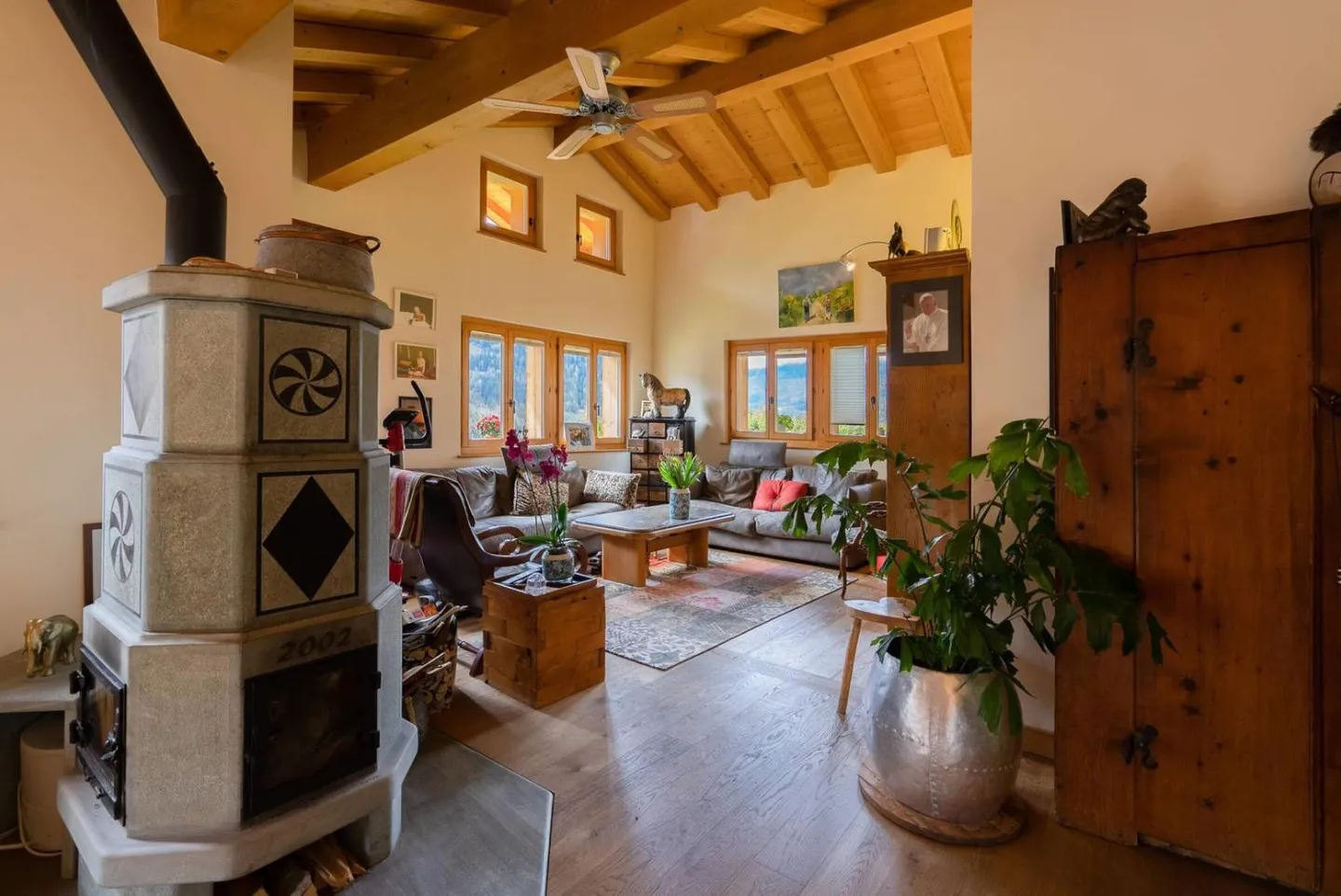 Charming Chalet in Tsombe - Photo 3 of 13