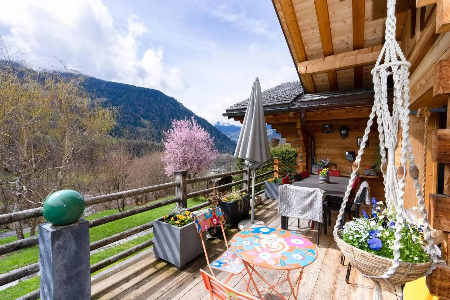 Charming Chalet in Tsombe - Photo 5 of 13