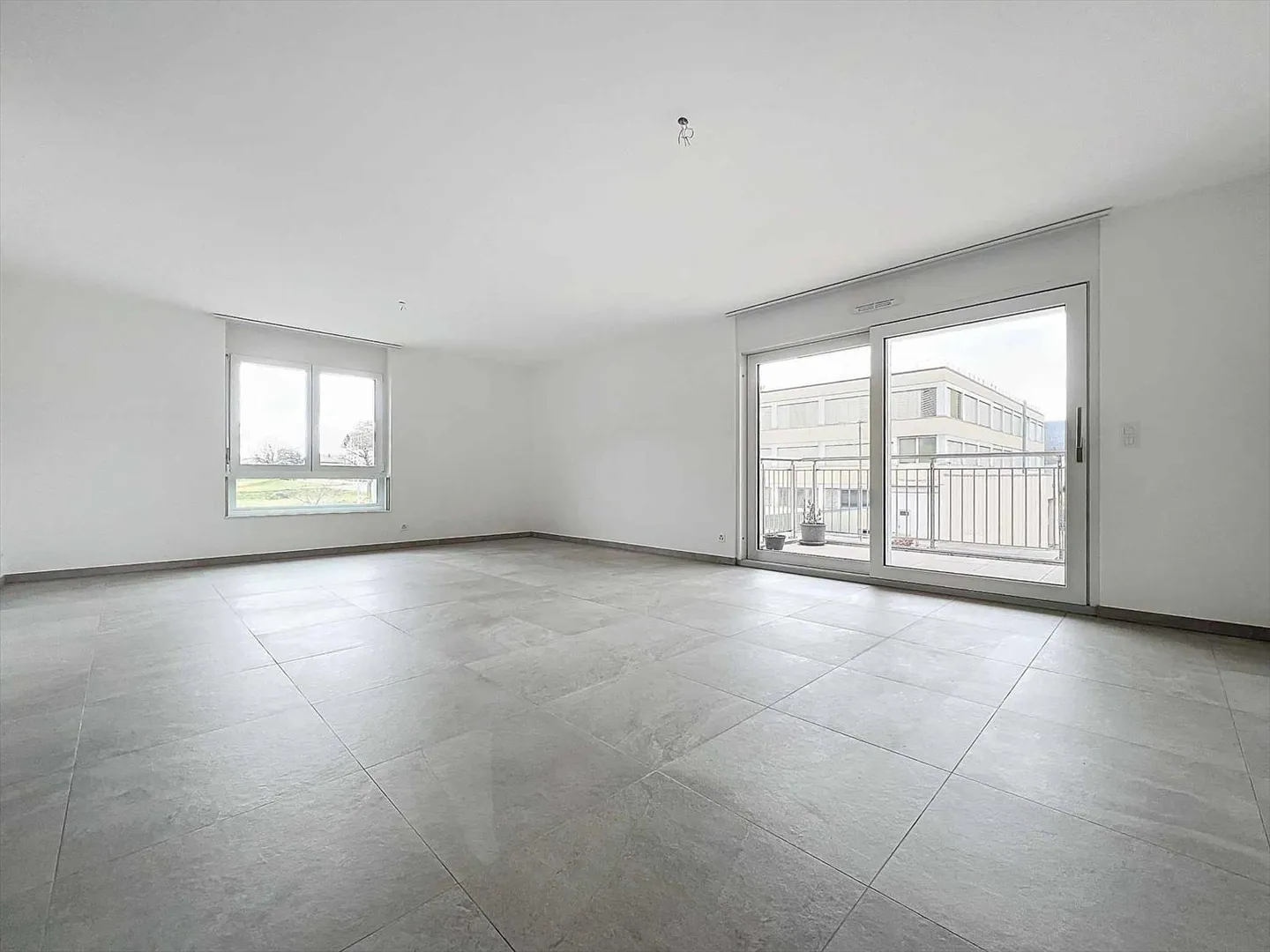 Modern 3.5-room apartment - Ideal for investors - Photo 2 of 10
