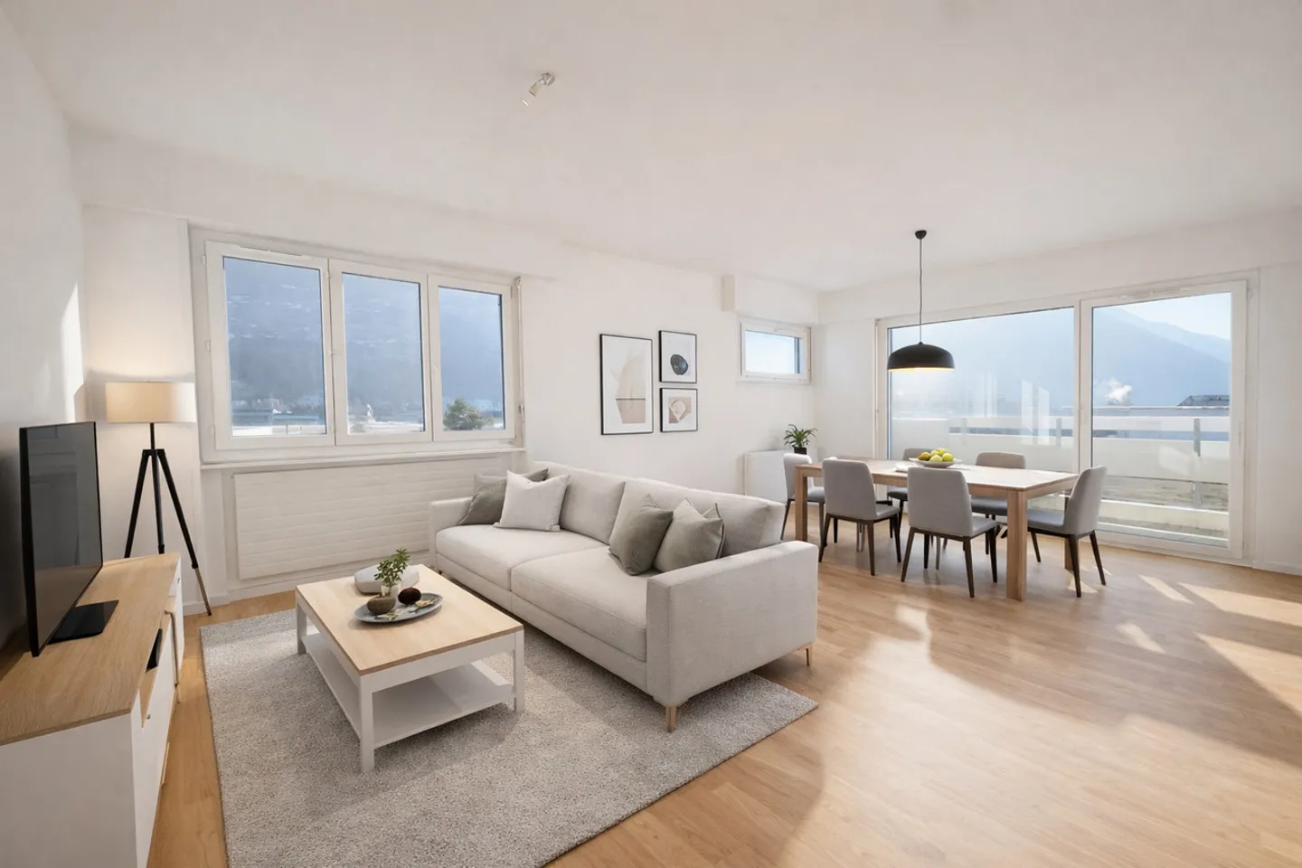 Spacious 4.5 rooms with balcony - Photo 1 of 11