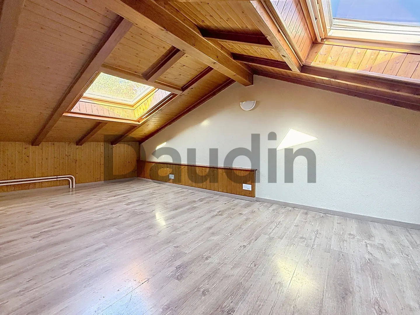 Charming Renovation Opportunity - Photo 8 of 10