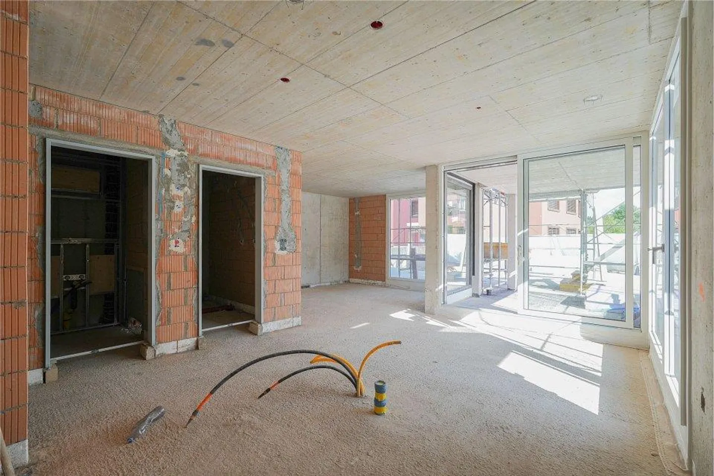Vivere esclusivo con architettura di alta qualità - Appartamento giardino 2,5 locali 78 m² - Foto 3 di 8