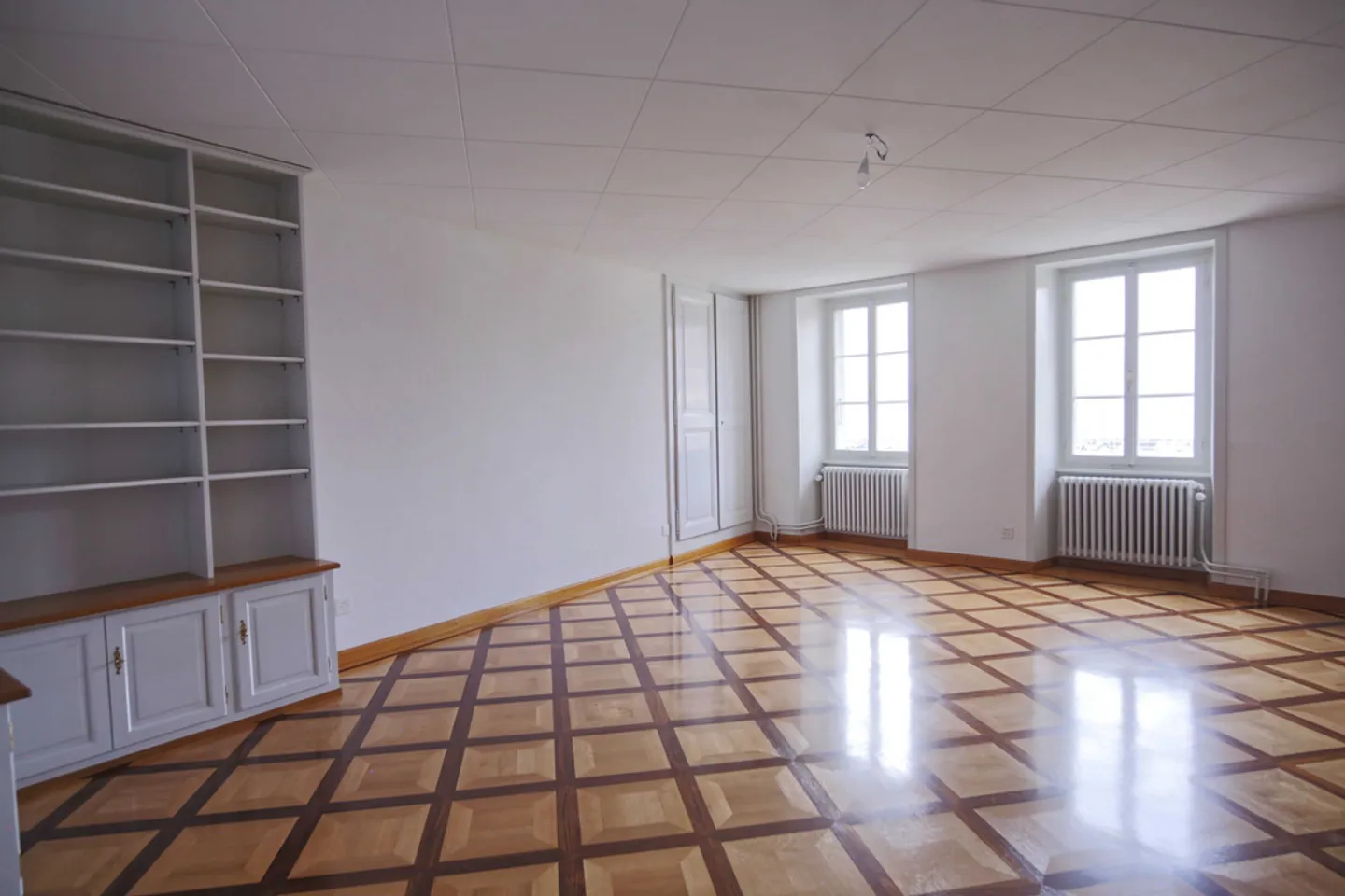 DA AFFITTARE! Appartamento di 3,5 locali con i piedi nell'acqua - Foto 4 di 12