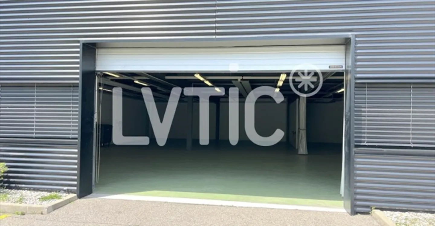 Deposit - Photo 4 of 8