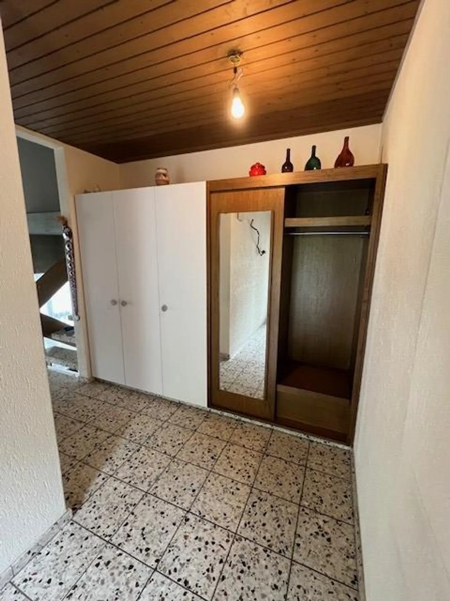 Ampia e tranquilla casa unifamiliare di 5,5 stanze con giardino - Foto 10 di 18