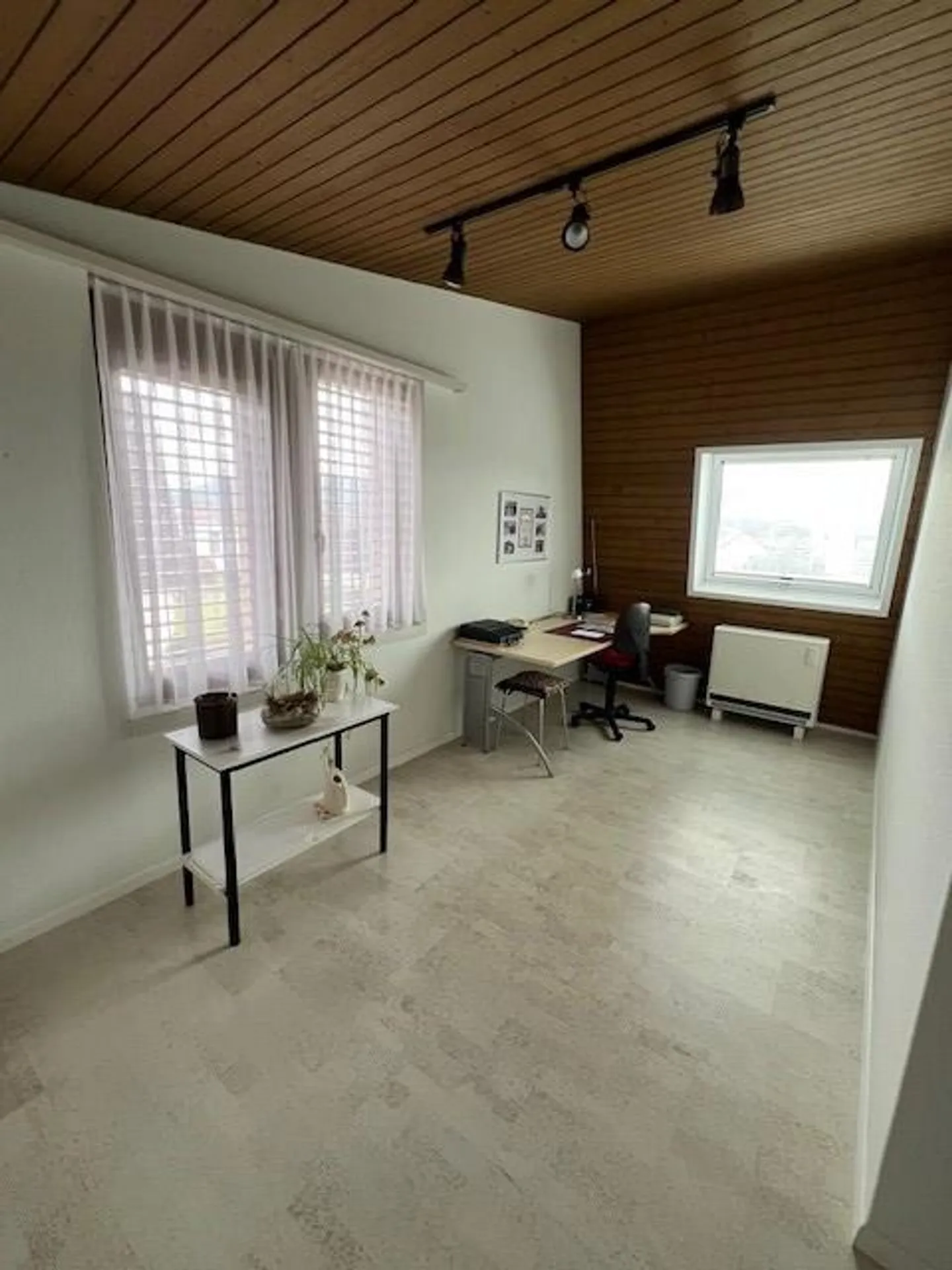 Ampia e tranquilla casa unifamiliare di 5,5 stanze con giardino - Foto 14 di 18