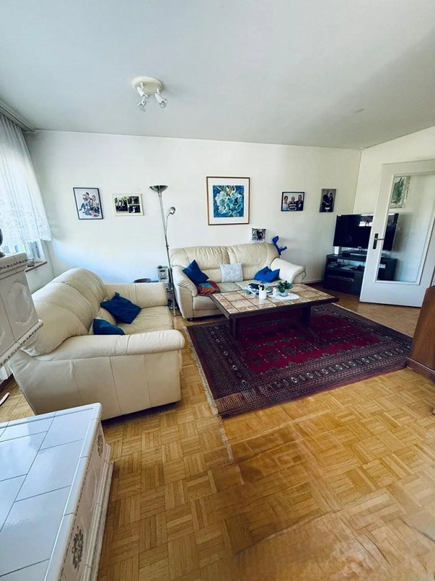 Appartamento spazioso di 115m2 nel centro di Jegenstorf - Foto 9 di 12