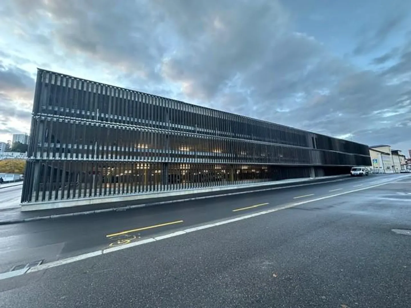 Parking Space in Ronde - Photo 2 of 4