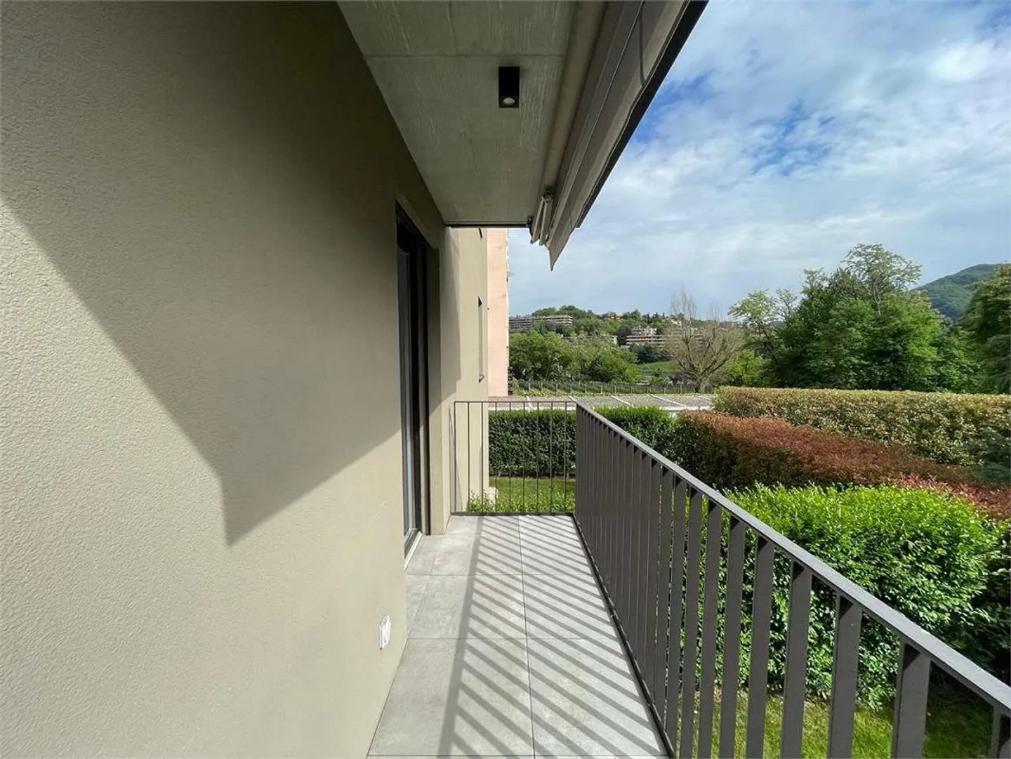 Appartamento moderno 2.5 locali - Foto 4 di 9