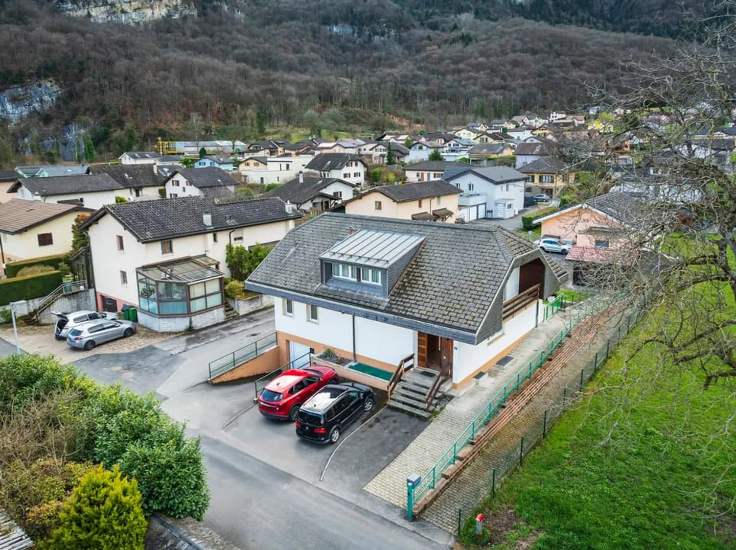 Incantevole villa familiare a Muraz - Foto 1 di 13