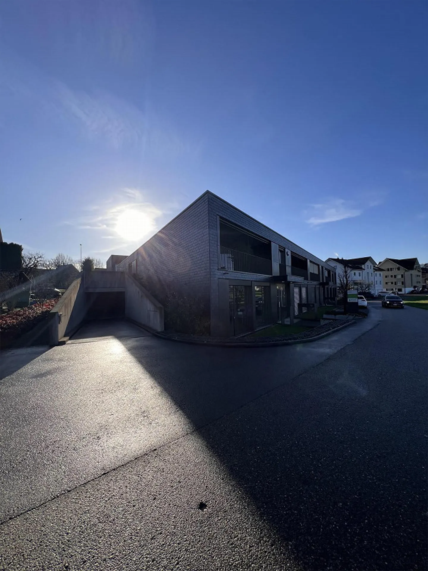 Spazio Commerciale Attraente - Foto 4 di 5