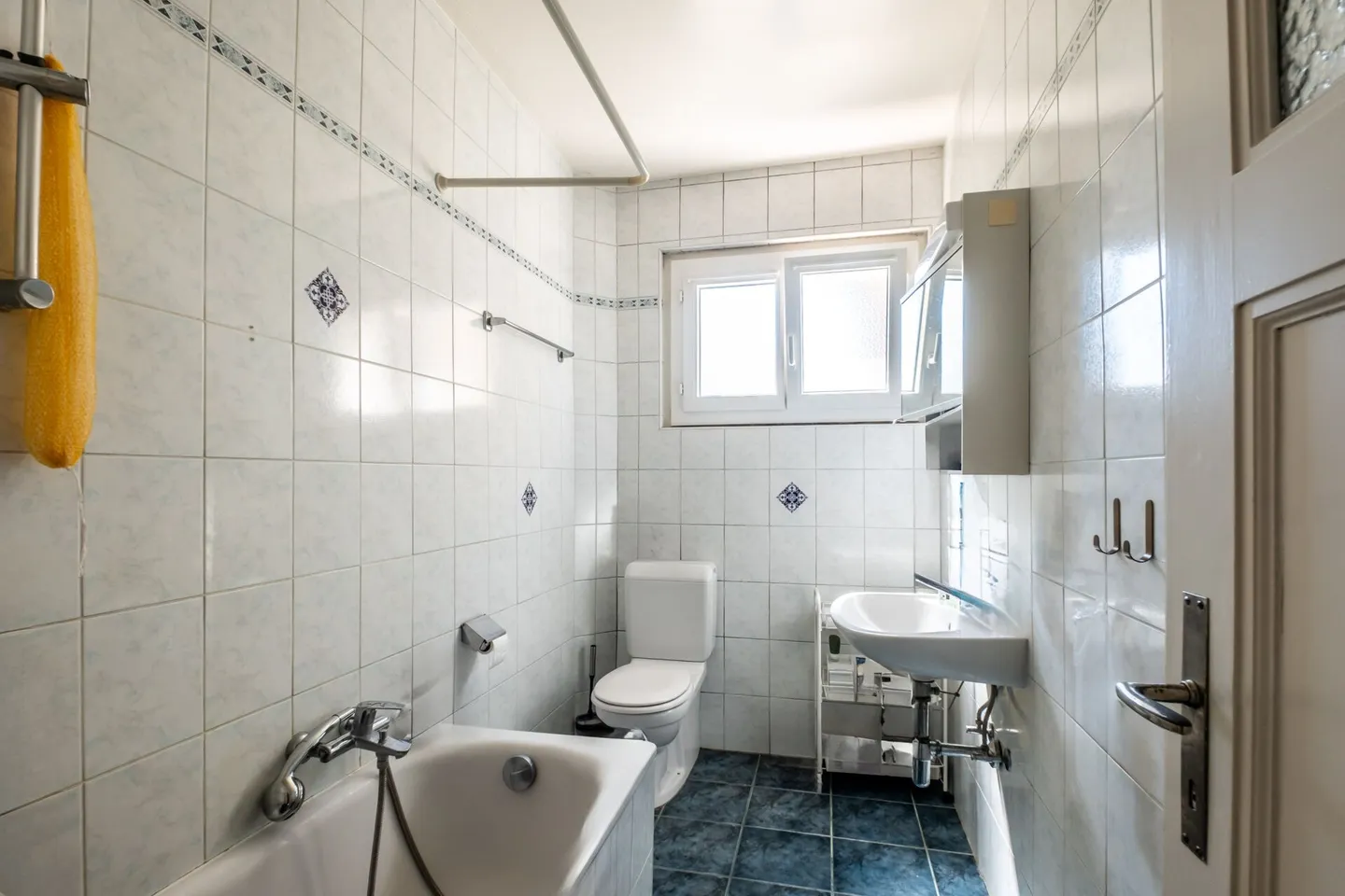 Appartement spacieux avec balcon - Photo 11 sur 12