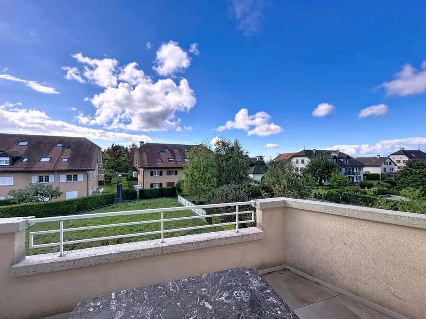 Parfait pour une famille ! Lumineux et spacieux ! - Photo 3 of 8