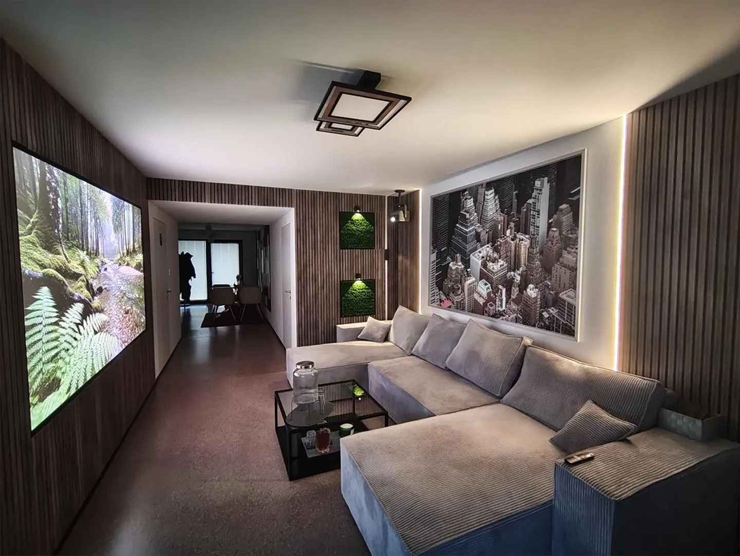 Moderne 3.5-Zimmer-Wohnung mit Loggia - Foto 1 von 23