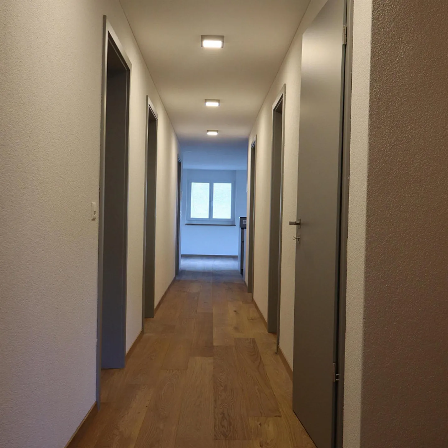 Première occupation : Appartement lumineux de 3,5 pièces dans un emplacement privilégié à Davos Platz - Photo 11 sur 13