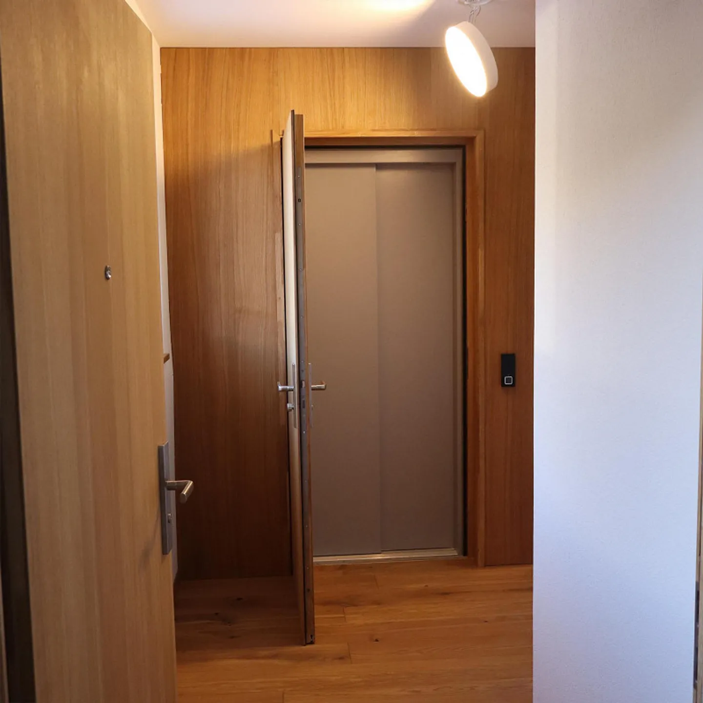 Première occupation : Appartement lumineux de 3,5 pièces dans un emplacement privilégié à Davos Platz - Photo 12 sur 13